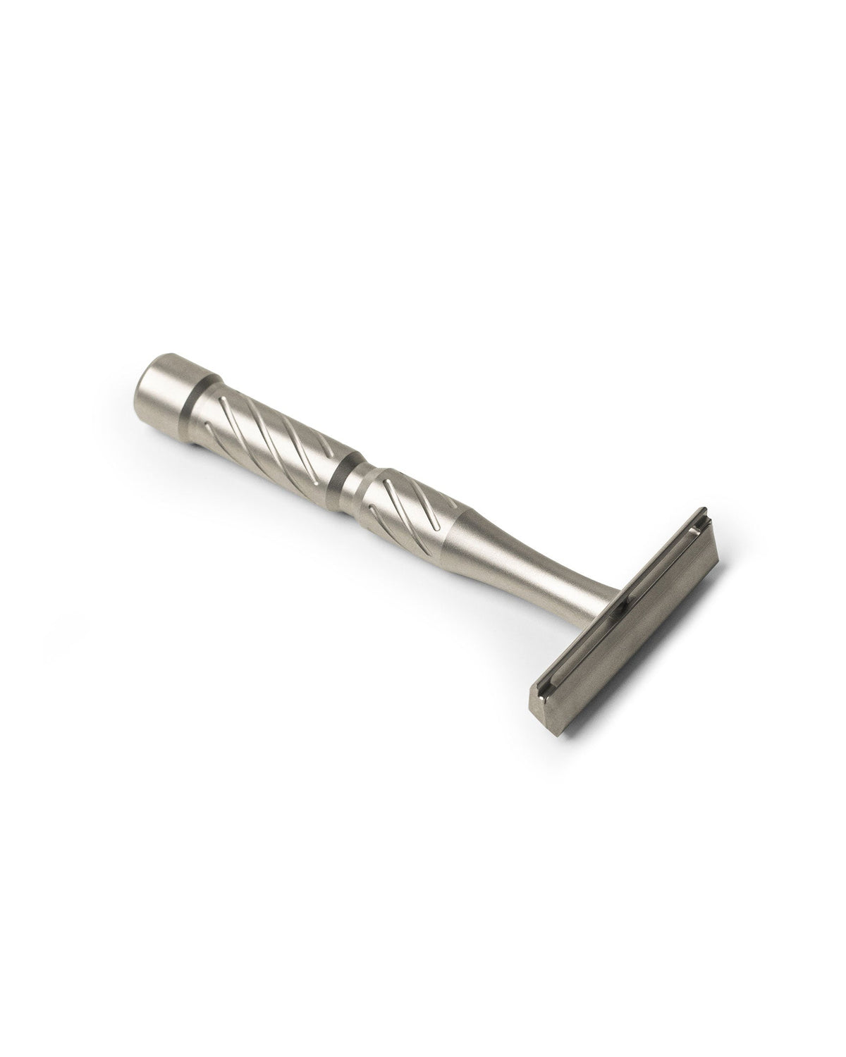 Stainless steel Vector double-edge safety razor with diagonal-grooved handle and flat-top head